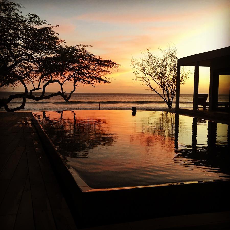 99 Surf Lodge El Limón Dış mekan fotoğraf