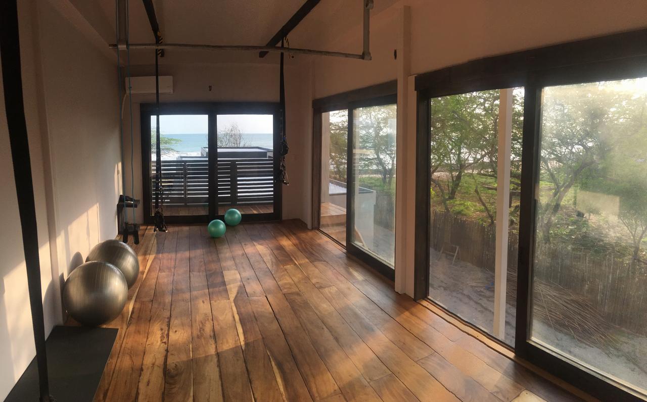 99 Surf Lodge El Limón Dış mekan fotoğraf